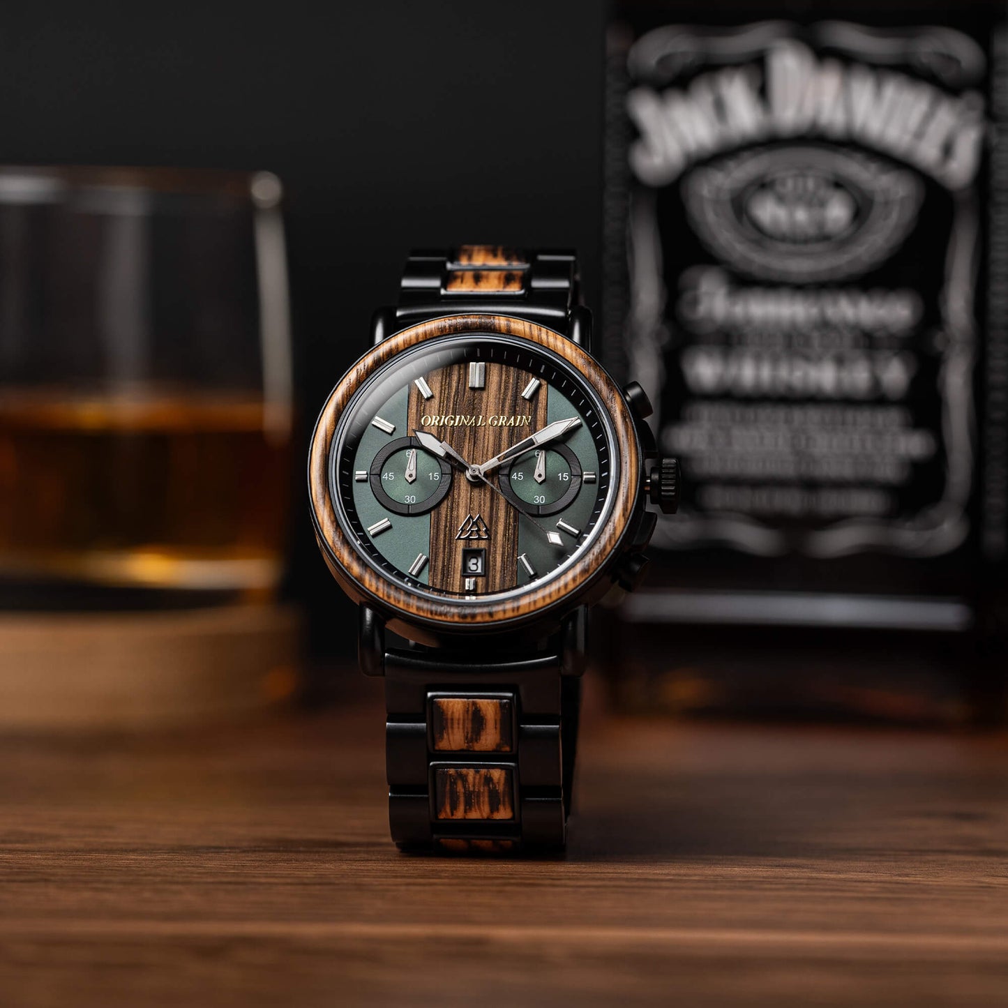 Charred Whiskey Green Chrono 44mm